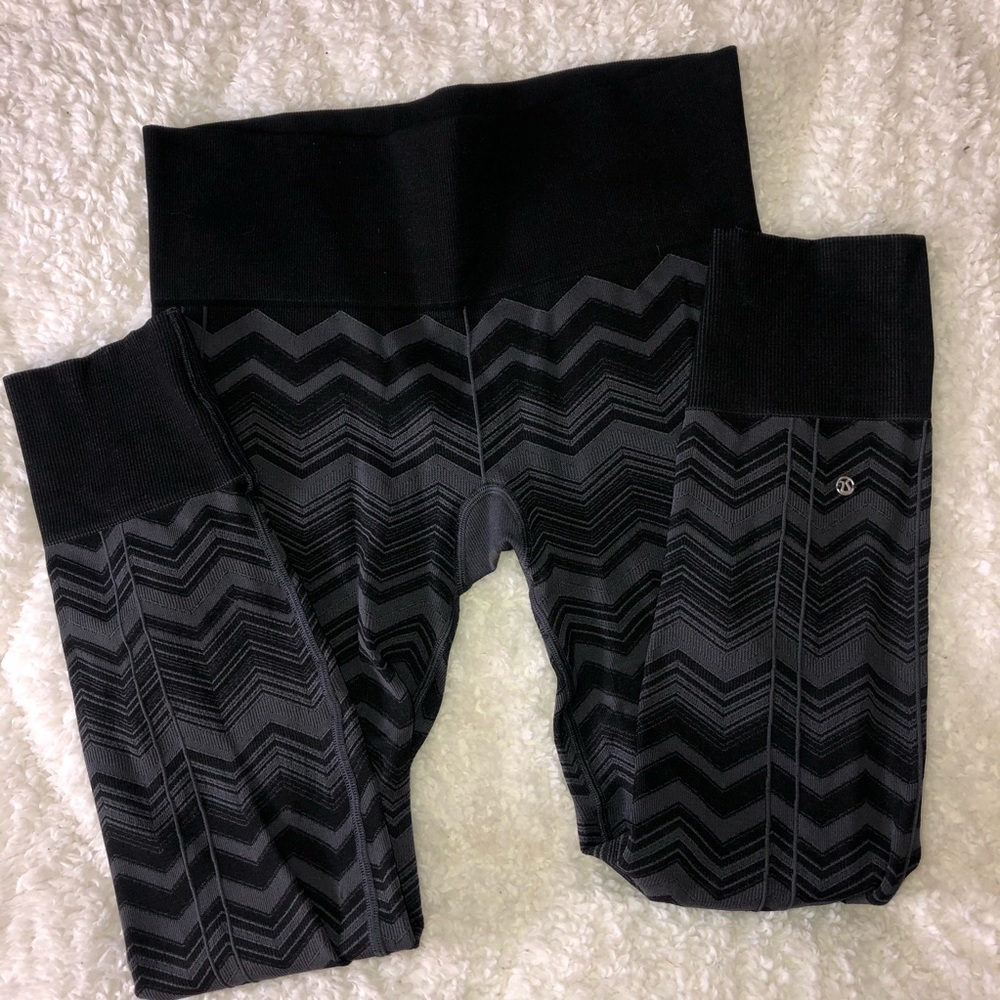 Lululemon ribbed tights size 8. Ebb to street